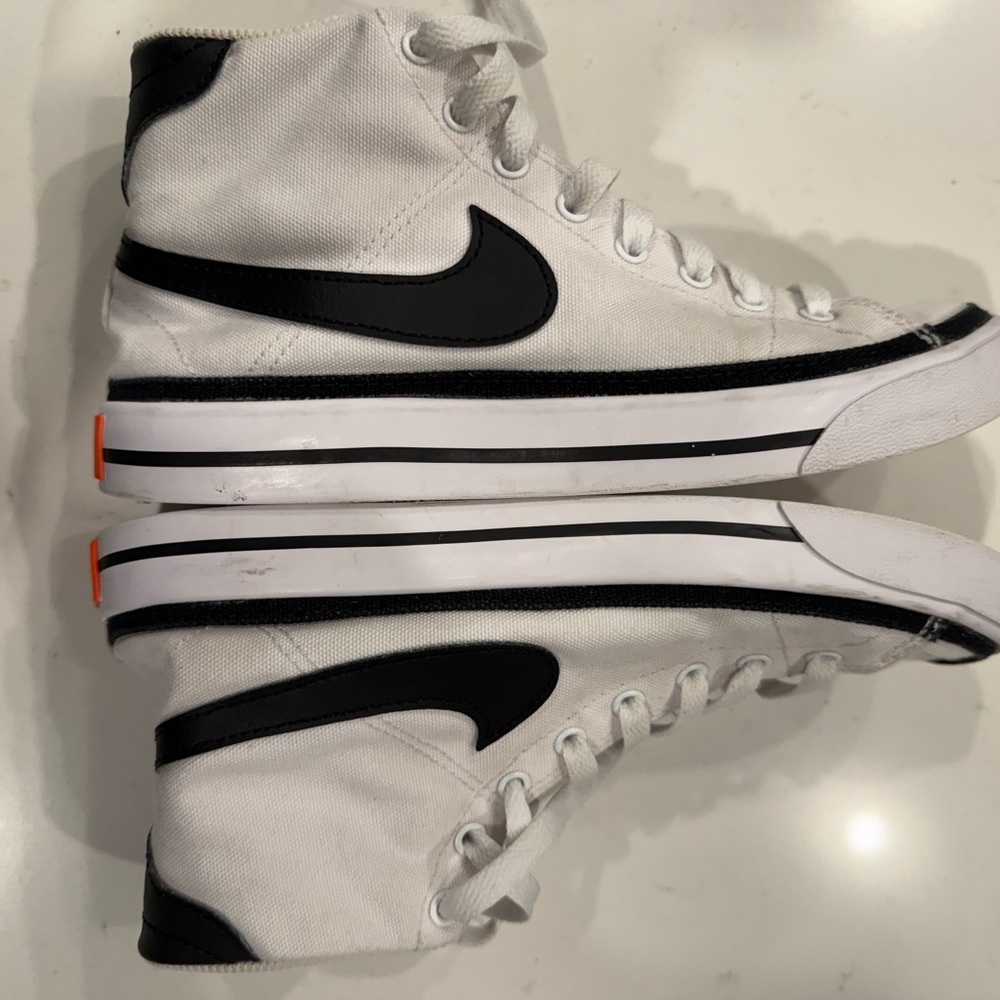 Nike Court Legacy Canvas Mid women’s size 7.5 white and black colorway - Picture 6 of 13